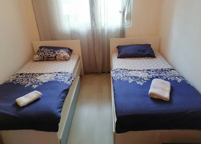Kokki\'S Lovely 1Bedroom Apartment With Free Wifi