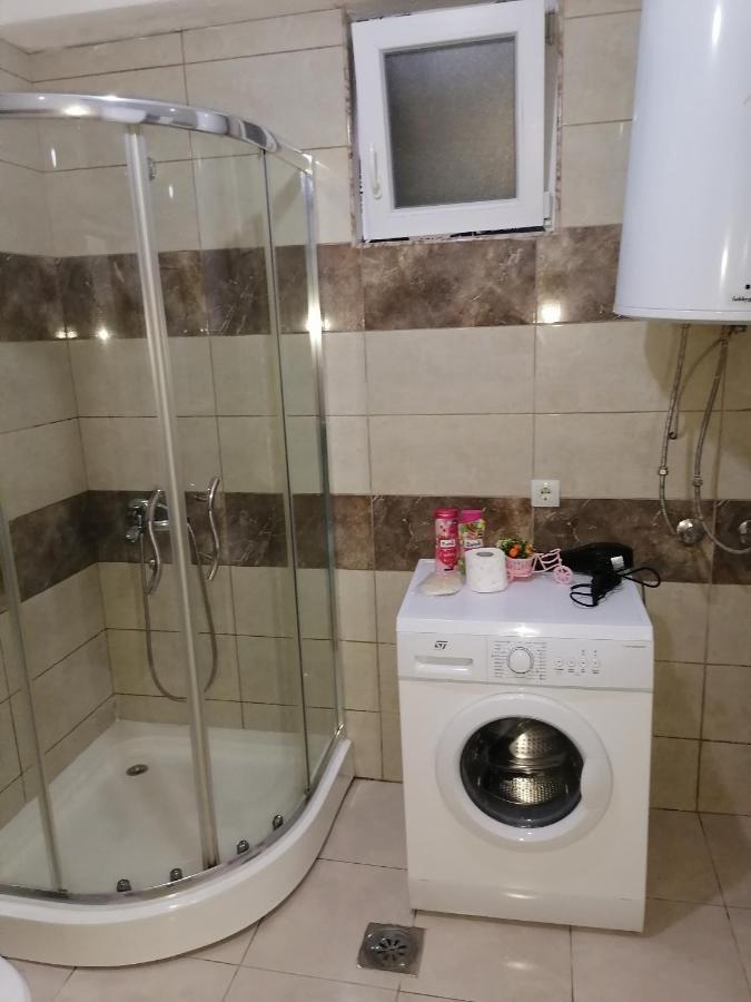 Kokki's Lovely 1bedroom With Free Wifi Szkopje